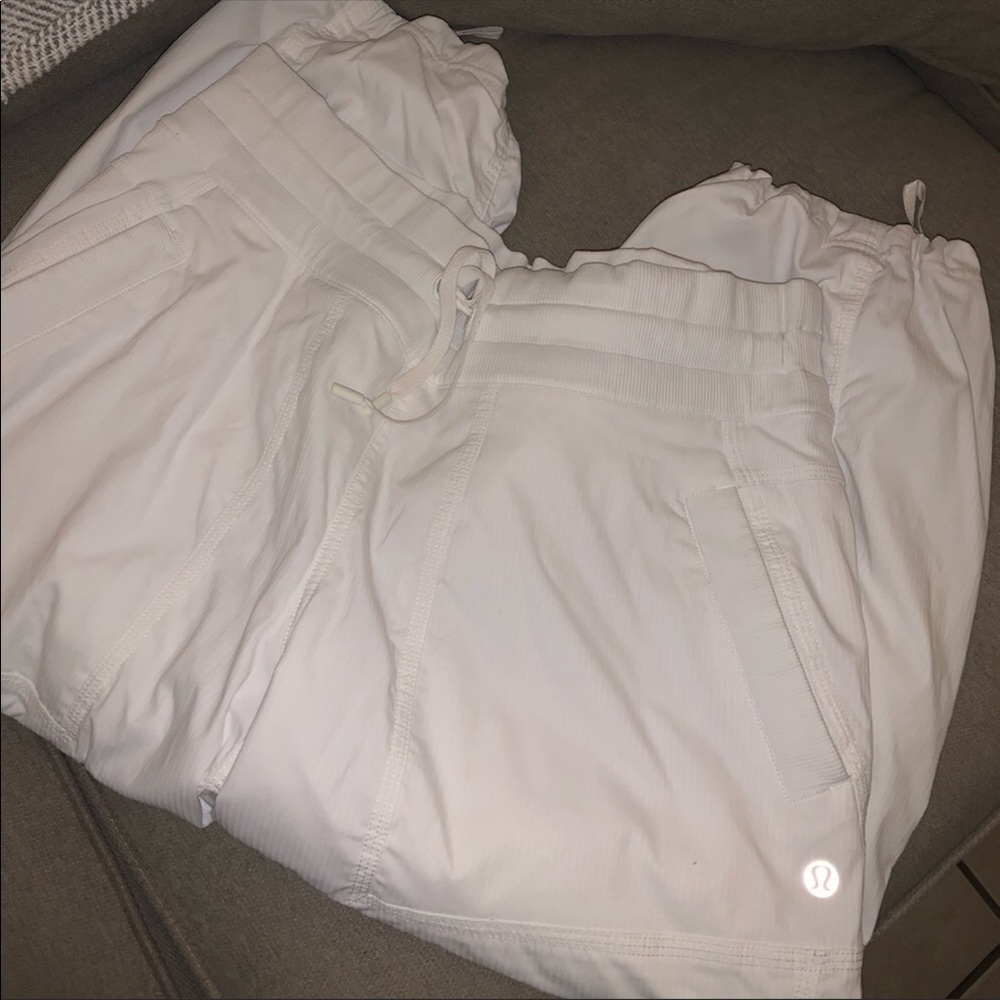 *RESERVED FOR a2766b*